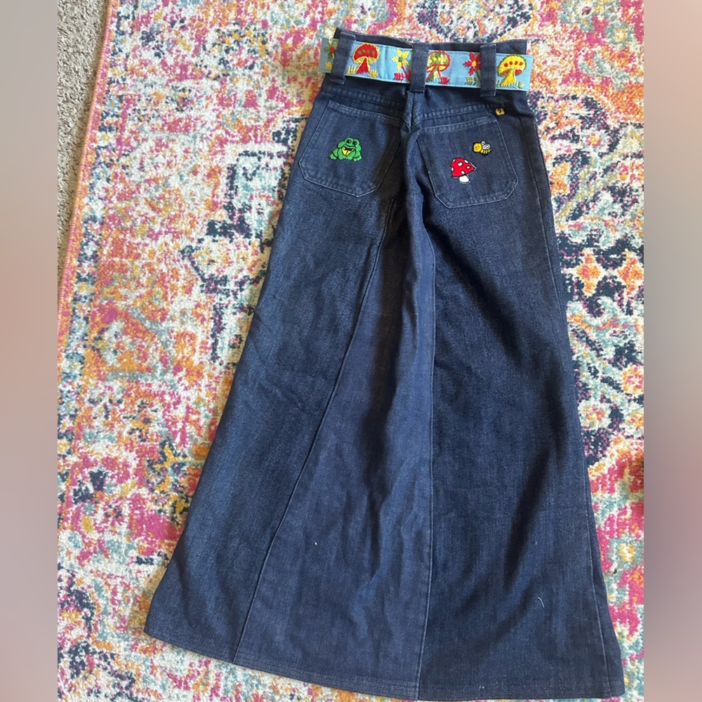 Vintage Mushroom and Frog Denim Skirt - Picture 4 of 8